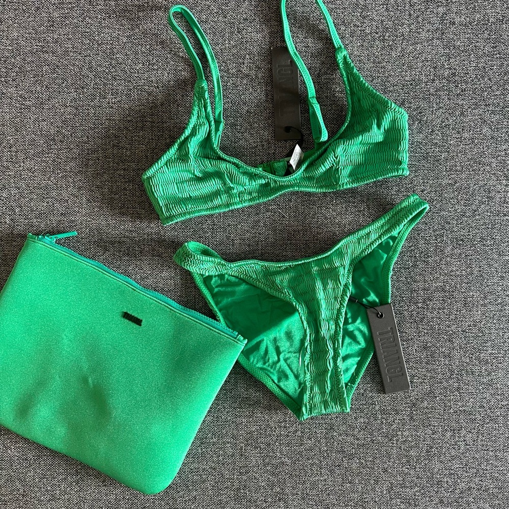 Triangl swim Maia tropical top S++ and cheeky bottom in S